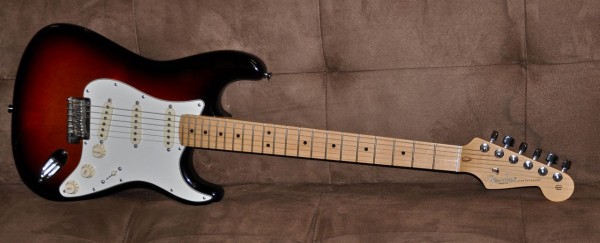 Fender Stratocaster 2013 Sunburst Ne