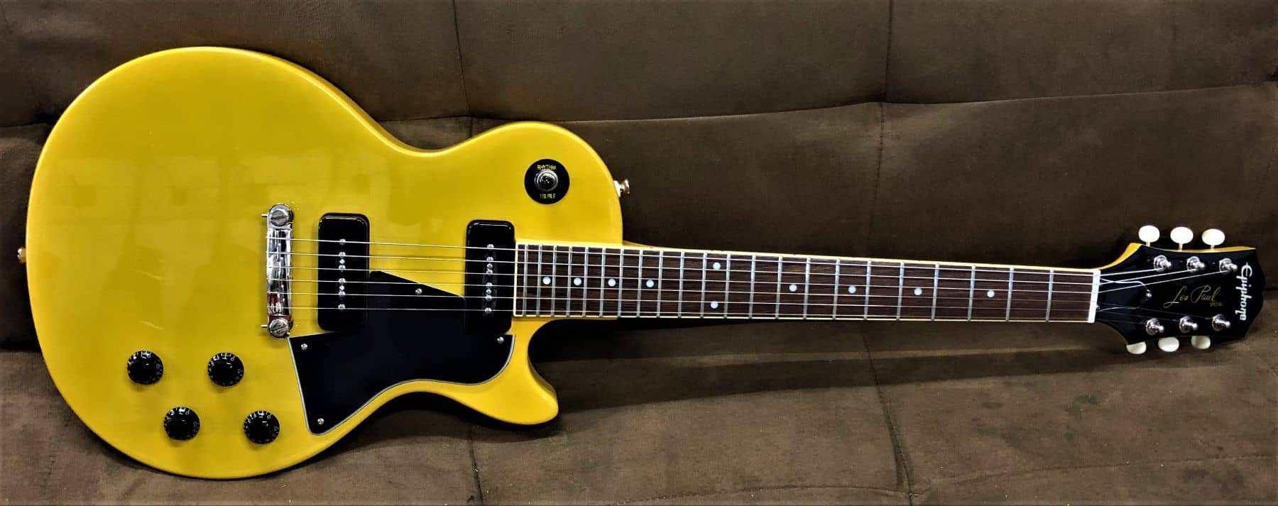 Sold ... Epiphone Les Paul Special - TV Yellow - Black Dot Music