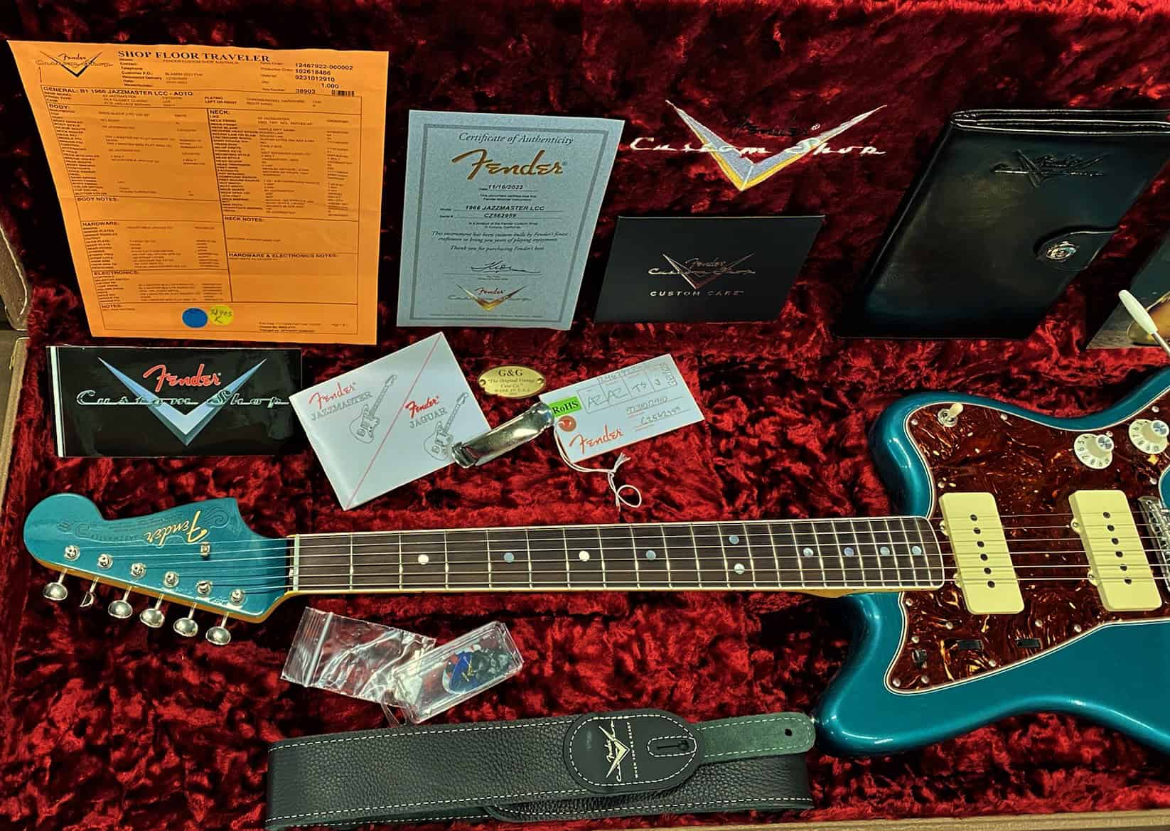 Fender jazzmaster online ocean turquoise